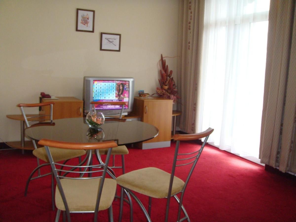 Отель Balneohotel Lyulyatsi Vrabtsite-17